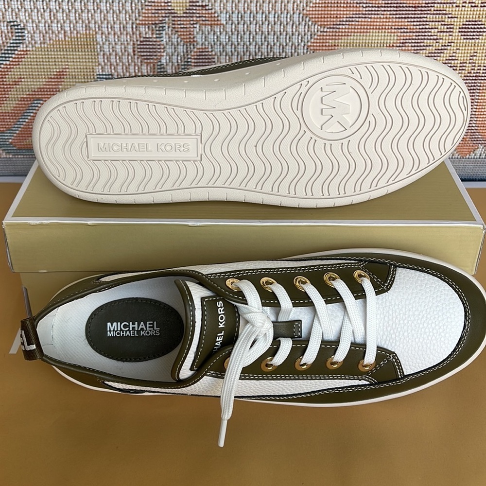 MICHAEL KORS
SHEA LACE UP
FAUX LEATHER
49F3SHFSIL
OLIVE
NEW - Picture 4 of 16